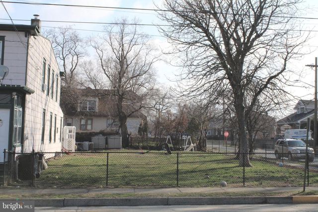 731 JERSEY AVE, Gloucester City, NJ 08030