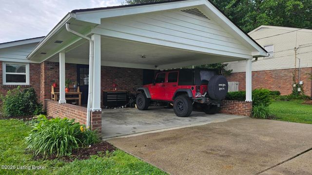 8919 Bingham Dr, Louisville, KY 40242