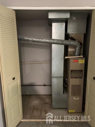 1702 Edison Glen Terrace, Edison, NJ 08837