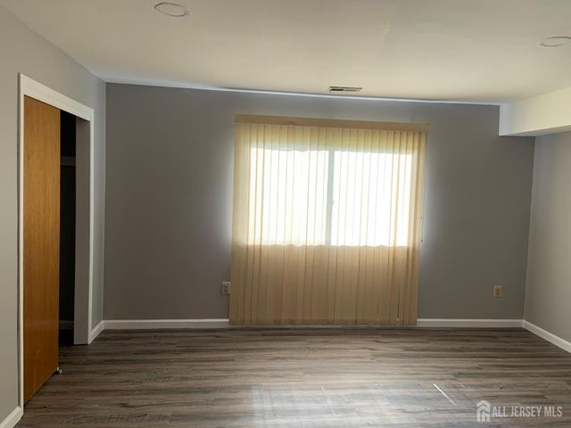 1702 Edison Glen Terrace, Edison, NJ 08837