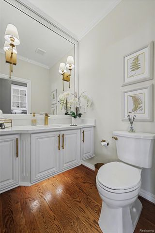 6641 Shadydale Drive, Shelby Charter Township, MI 48316