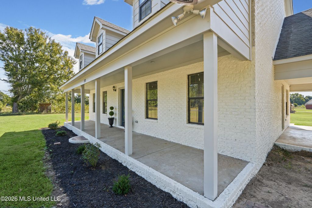 1181 Egypt Creek Road, Sarah, MS 38665 — photo 5