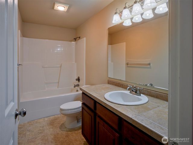 5512 NE 54th Street, Vancouver, WA 98661