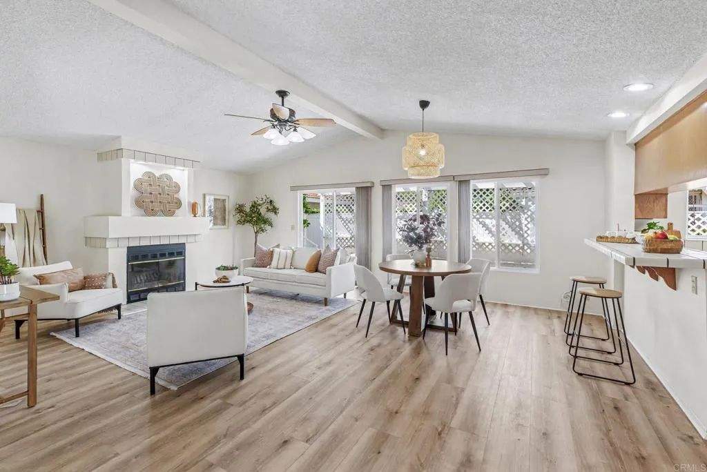 2010 W. San Marcos Blvd. 90, San Marcos, CA 92078