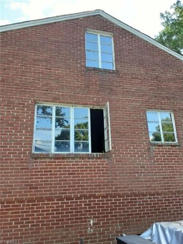 308 Westside Drive, Lexington, NC 27292