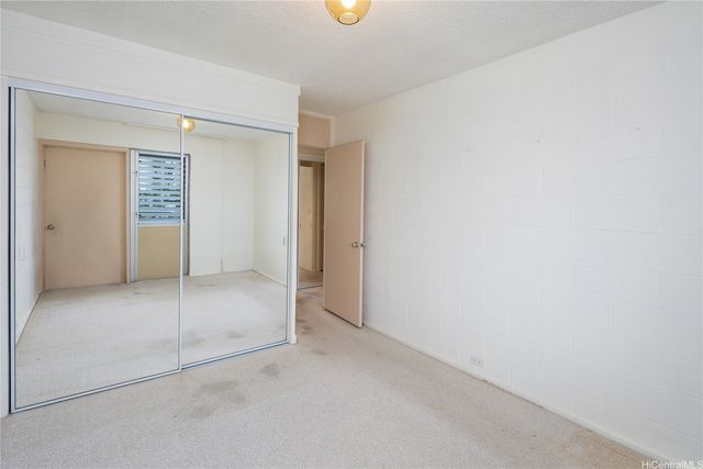 509 University Avenue 504, Honolulu, HI 96826