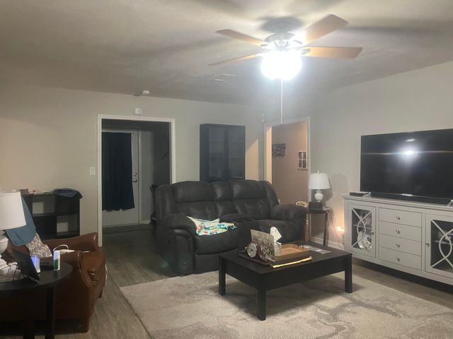 1902 Brookhaven, Deridder, LA 70634