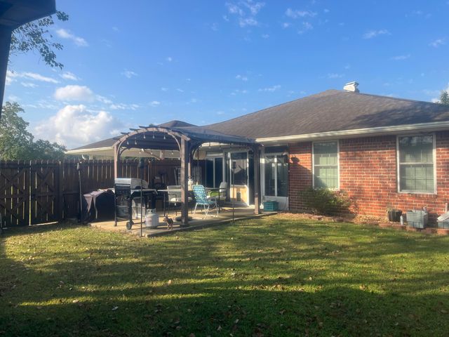 1902 Brookhaven, Deridder, LA 70634