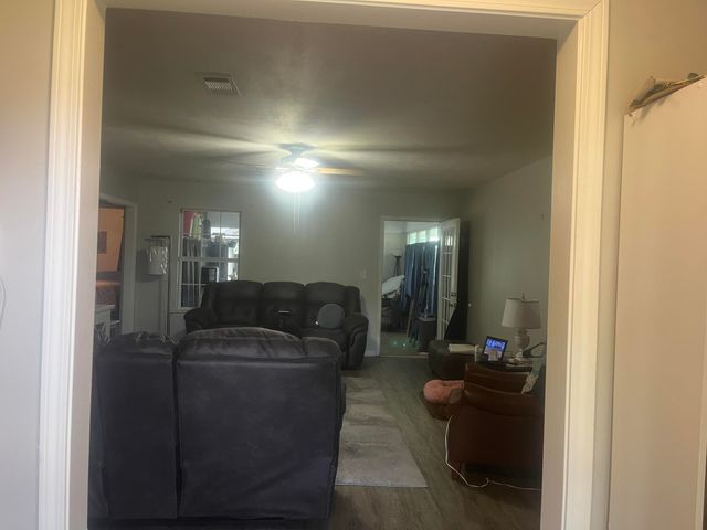 1902 Brookhaven, Deridder, LA 70634