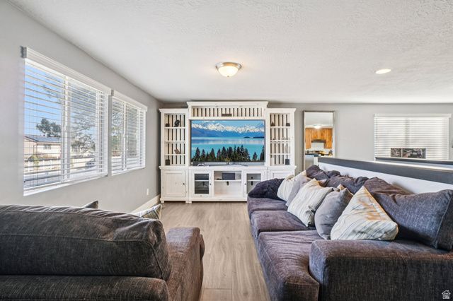 7185 W TENWAY DR, West Valley City, UT 84128