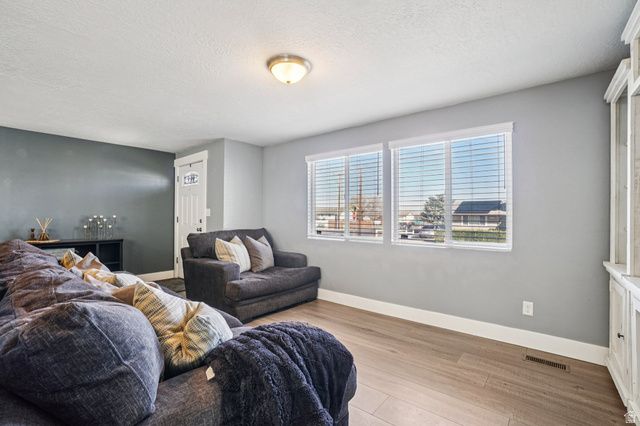 7185 W TENWAY DR, West Valley City, UT 84128