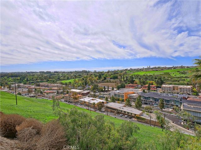 27665 Longhill Drive, Rancho Palos Verdes, CA 90275
