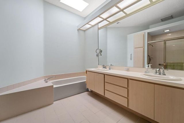 5166 SE Inkwood Way, Hobe Sound, FL 33455