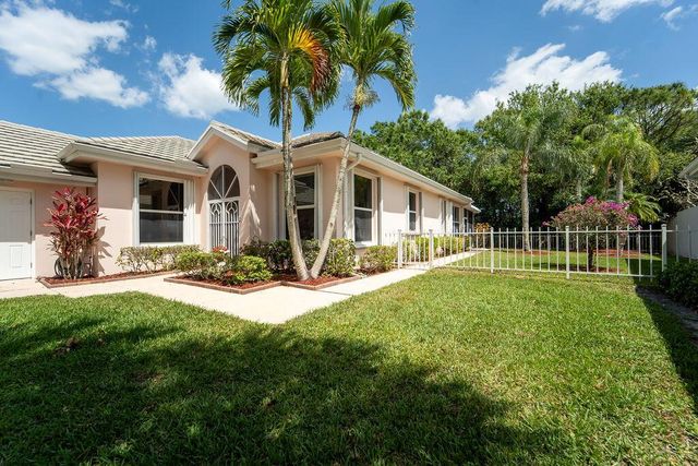 5166 SE Inkwood Way, Hobe Sound, FL 33455