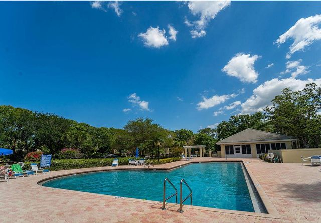 5166 SE Inkwood Way, Hobe Sound, FL 33455