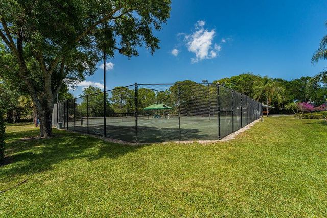 5166 SE Inkwood Way, Hobe Sound, FL 33455