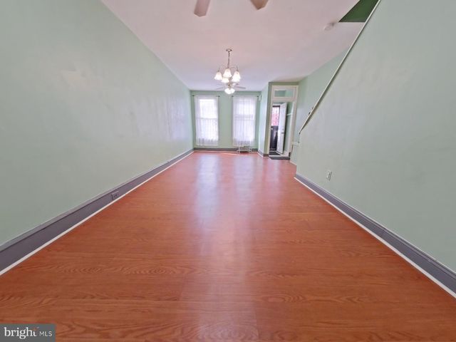 529 TREE ST, Philadelphia, PA 19148