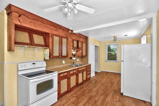 411 Lanier Dr, Madison, TN 37115