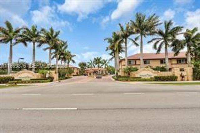 1935 Gardenia Court 1935, Riviera Beach, FL 33404