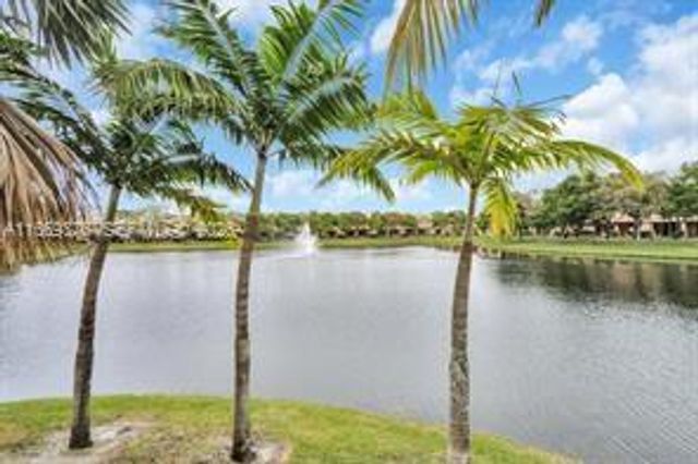 1935 Gardenia Court 1935, Riviera Beach, FL 33404