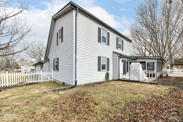 1007 Rolling Barrel Road, Pendleton, IN 46064