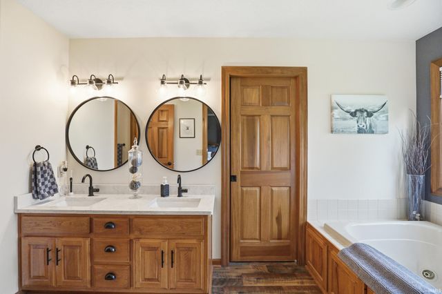 1309 Crooked Creek Parkway, Fort Wayne, IN 46845