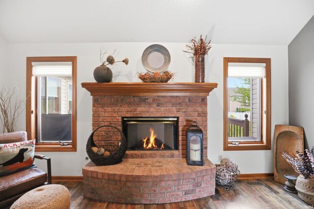 1309 Crooked Creek Parkway, Fort Wayne, IN 46845
