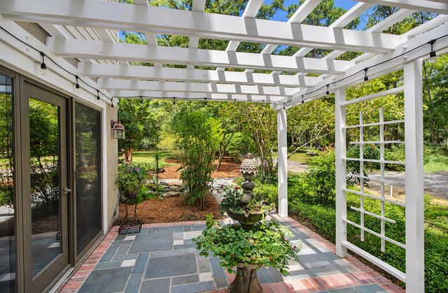 6030 Chisolm Road, Johns Island, SC 29455