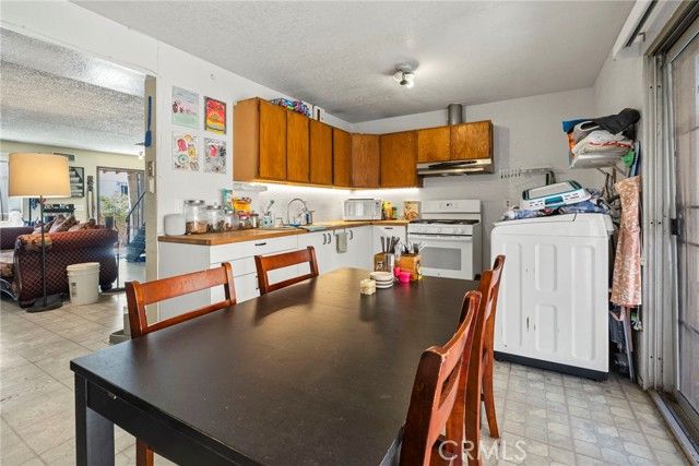 2668 Randolph Street, Huntington Park, CA 90255