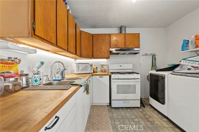 2668 Randolph Street, Huntington Park, CA 90255