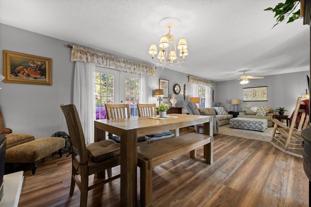 92 S Glade Road, Fort Oglethorpe, GA 30742