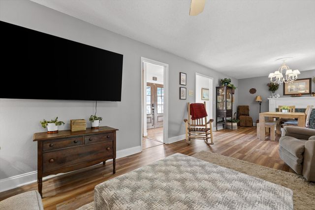 92 S Glade Road, Fort Oglethorpe, GA 30742