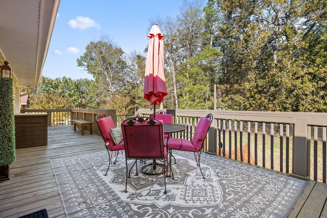 92 S Glade Road, Fort Oglethorpe, GA 30742