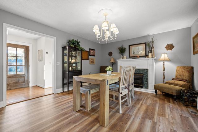 92 S Glade Road, Fort Oglethorpe, GA 30742