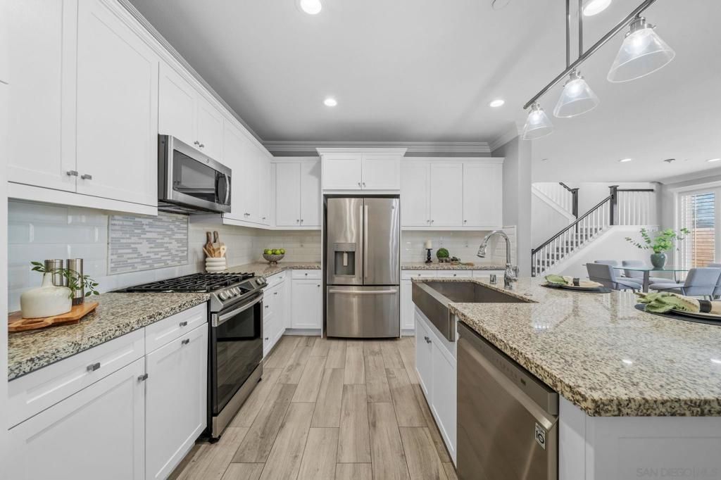 Image 19 of property listing at 13348 Camelia Way, San Diego, CA 92130