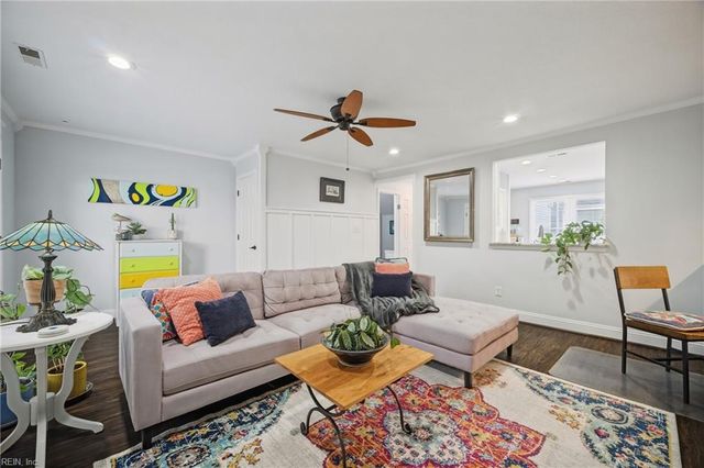 526 Pine Tops CT, Virginia Beach, VA 23451