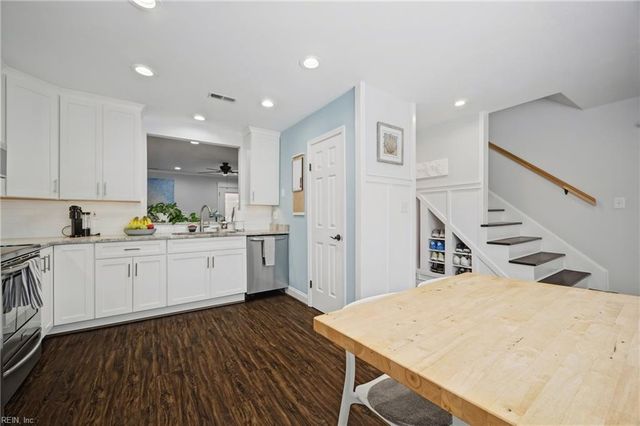 526 Pine Tops CT, Virginia Beach, VA 23451