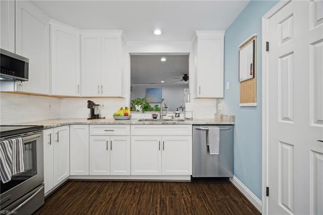 526 Pine Tops CT, Virginia Beach, VA 23451