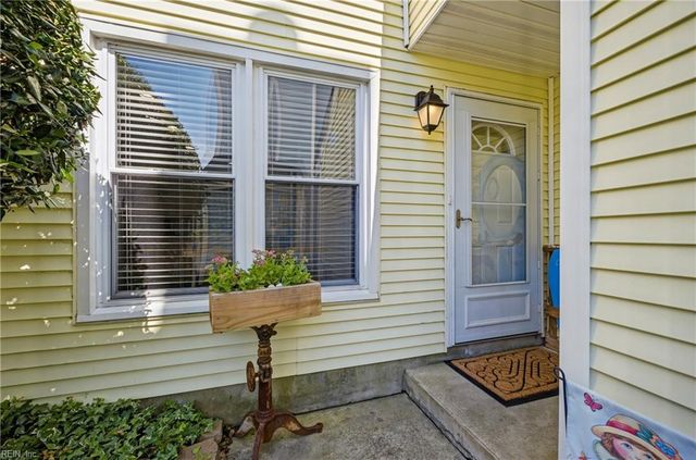 526 Pine Tops CT, Virginia Beach, VA 23451