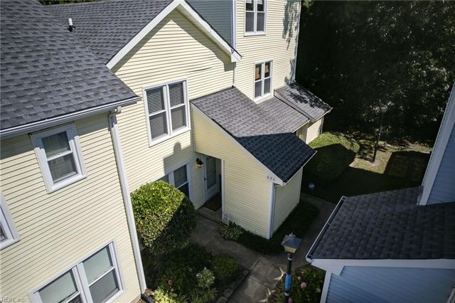 526 Pine Tops CT, Virginia Beach, VA 23451
