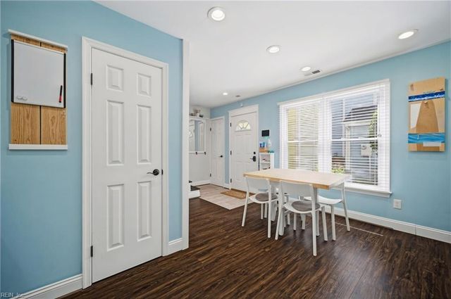 526 Pine Tops CT, Virginia Beach, VA 23451
