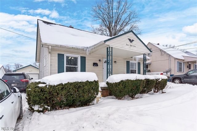 464 Elm Street, Struthers, OH 44471