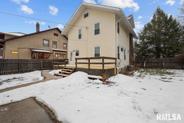 2428 ARLINGTON Avenue, Davenport, IA 52803