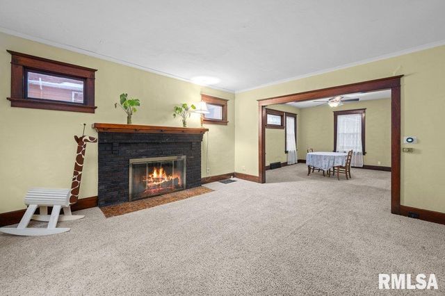 2428 ARLINGTON Avenue, Davenport, IA 52803