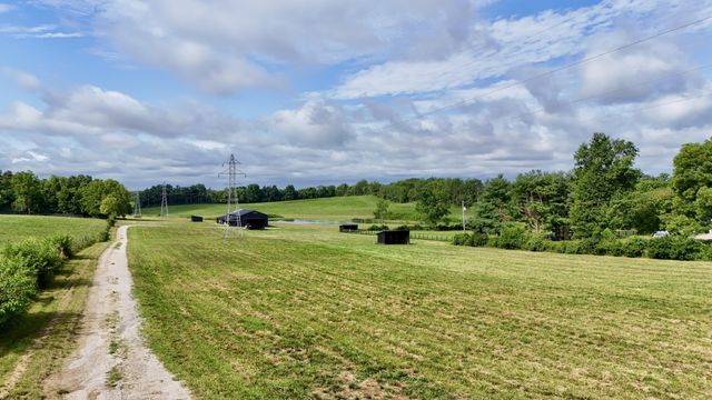 1097 Baker Lane, Nicholasville, KY 40356