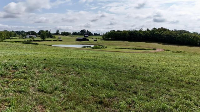 1097 Baker Lane, Nicholasville, KY 40356