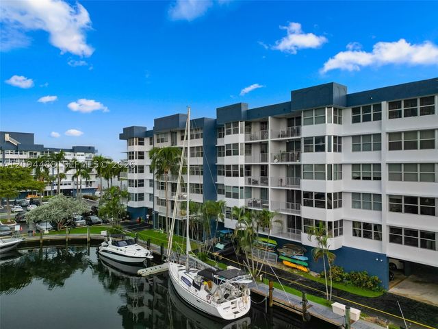 16565 NE 26th Ave 4D, North Miami Beach, FL 33160