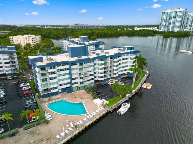 16565 NE 26th Ave 4D, North Miami Beach, FL 33160