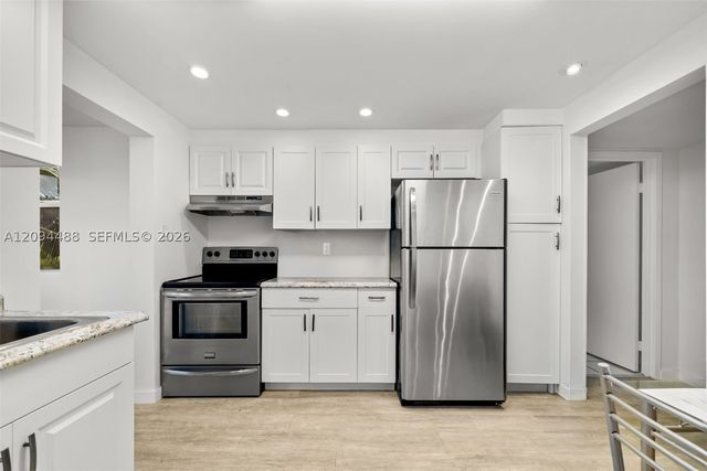 16565 NE 26th Ave 4D, North Miami Beach, FL 33160