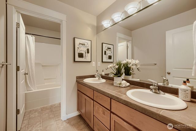 2972 NE Marquette Way, Issaquah, WA 98029
